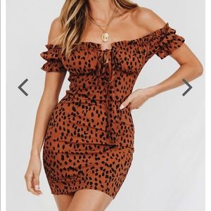 Verge girl, leopard off the shoulder mini dress
